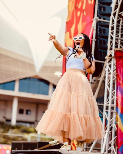 Skirt: Nude tutu